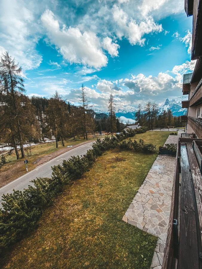 Una Perla A Cortina كورتينا دامبيتزو المظهر الخارجي الصورة